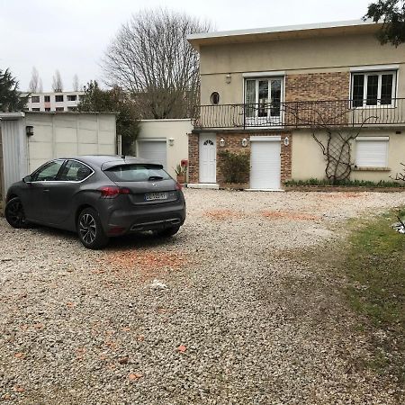 Appartement Fond De Jardin 1 Etage Palaiseau Exterior foto